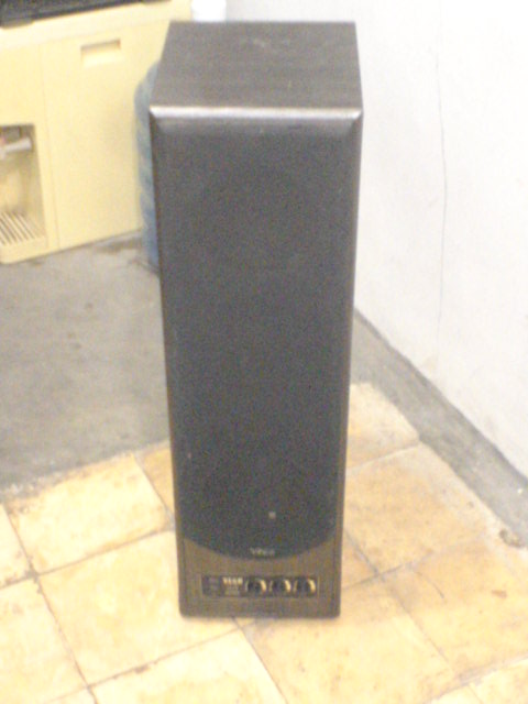 Speaker Aktif Suara Tidak Seimbang